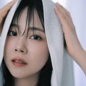 ハン・スンヨンの写真集が12月発売♪KARAデビュー20周年を前に見せる新たな一面