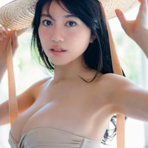 加藤玲菜がFRIDAY GOLD 2026 Winterの表紙に登場♪豪華グラビア15組を収録