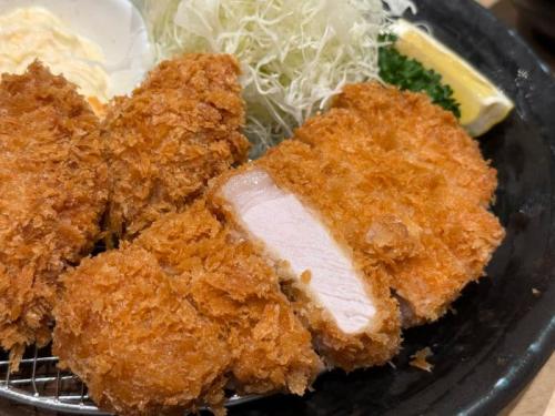 とんかつ神楽坂さくらの牡蠣フライ