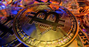JPモルガン・ストラテジスト「ビットコインは短期的には下振れリスクに傾く」