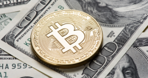 ビットコイン続伸で7万ドル回復、投機的バブルのミームコイン時価総額は昨年の3倍規模に