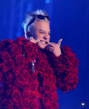 「The KING is Back」G-DRAGON、約8年ぶり！圧巻の東京公演ステージショット公開