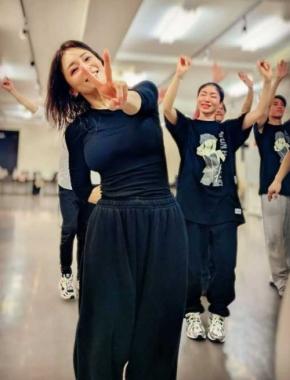 浜崎あゆみ、香港公演チケットが15分でSOLD OUT!!「アユは最強」「さすがにかっこよすぎます、、」