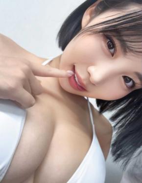 葵成美、たわわFカップの