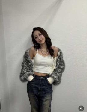 みりちゃむ、セクシーなウエストちら見せ“ギャル復活”大人の色香に反響続々