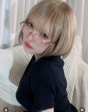 「少女漫画から出てきたの？」益若つばさ、7時間を費やした…人生初の“切りっぱなしボブ”に絶賛の嵐