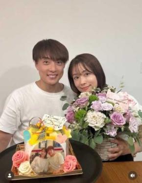 本田朋子、結婚14年目を報告　五十嵐圭からのサプライズに「素敵すぎる」「仲良くて羨ましい」の声