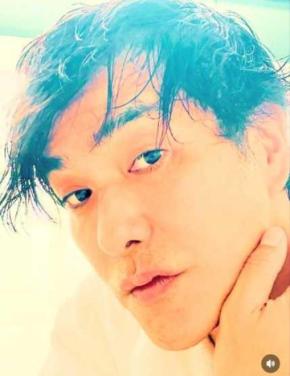 「こんなダンディーでイケイケの57歳おらん…」北村一輝、誕生日報告のアップショットにファン悶絶