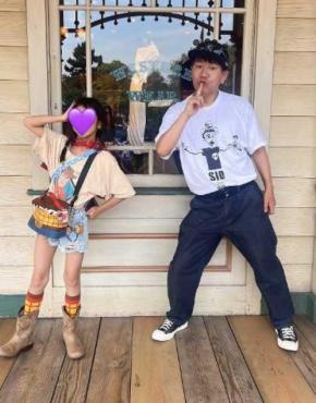 「フジモン、いいお父さんだな」藤本敏史、次女のリクエストでディズニーランド満喫　親子2ショットに反響