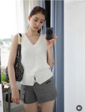 「脚の筋肉の付き方が美しすぎる…」新木優子、ショートパンツから伸びる圧倒的美脚＆Diorブーツの私服コーデに絶賛の嵐