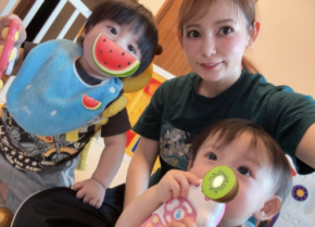 「双子めっちゃ喧嘩します！」中川翔子、リアルな育児絵日記＆親子ショット公開「見るたびに成長」ファンほっこり