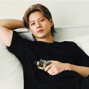 「全方位ー圧倒的美！生きる芸術すぎる…」平野紫耀、シンプルな黒Tシャツ姿の最新ショットにファン悶絶「全てが神」「一瞬で虜になった」