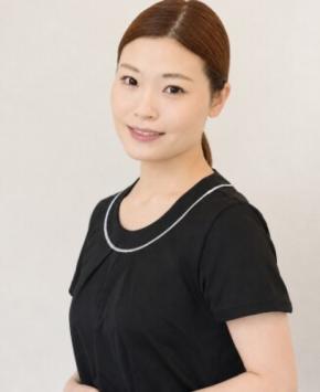 【学術論文発表済】神奈川県横須賀市のバザルト(R)ブライダルケアが20代のデコルテのそげ感・ダイエット中のバスト減少に変化。3週間～1ヶ月ペース4回の継続ケアで体重1.5kg減とバストアップを両立した症例