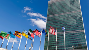 【必読】「SDGs順調わずか18％」国連報告で浮き彫りに—ESG・サステナ最新トレンドを一挙分析