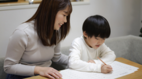 7割超の小学生が習慣化、その裏にある親のサポートとは？