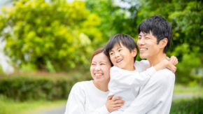 年金支援給付金、スマホで簡単申請!マイナポータルで手続きが24時間OK