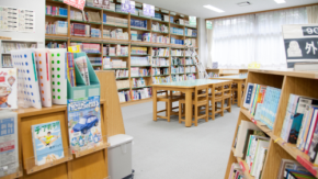 図書館がもっと身近に 奈良市、駅で受け取れる「図書受取ロッカー」導入