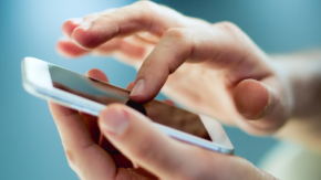 忘れ物したかも”の不安を即解消 京急バス、チャットで遺失物相談が可能に