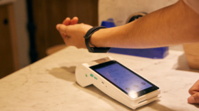 Suica・PASMOで2万円以上の買い物も可能に?新コード決済「teppay」とは