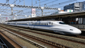 「新幹線×飛行機」が1枚のチケットに? JR東日本とJALが挑む、コードシェアを超えた“移動のサブスク化”と二地域居住のリアル。