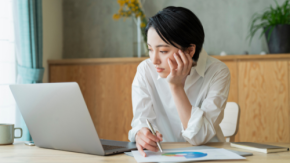 あなたの「名刺」が副業の入り口に。 400万人の専門知識を企業の課題解決へダイレクト注入とは?