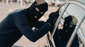 ランクル・アルファード所有者は要注意!?　千葉で多発する車盗難、警察が勧める防犯対策