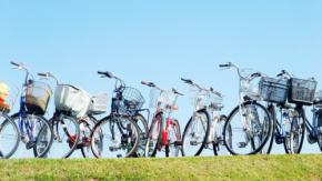 自転車の青切符導入に対応　歩行中・自転車のながらスマホを抑止する新機能