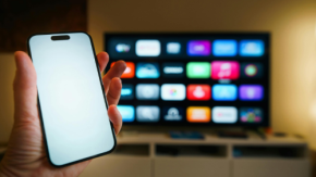 テレビ裏の配線が消える？ 新型「Fire TV Stick HD」はアダプタ不要でスッキリ設置