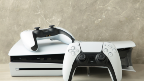 PS5を買うなら今！ 「PS Plus プレミアム」3ヶ月100円キャンペーンが始動。初回サインイン限定の“豪華お祝い特典”を見逃さないで！
