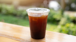 スタバ×STANLEY、2026夏の“最強”コラボ！ 氷が溶けない、冷たさが続く。ロースタリー東京が贈る最高にクールな夏休みを。