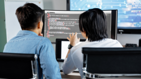 2人のAIを組ませるとバカになる!? チームを組んだ瞬間に能力が半分に落ちるという衝撃の研究結果