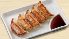 ラーメン魁力屋で餃子が毎日半額!アプリ会員限定で半額クーポンとハッピーアワー同時開催