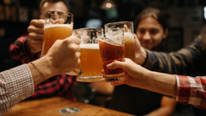 「禁酒すれば脳は戻る」はウソ!? 過去のドカ酒とストレスは、お酒を断っても脳を壊し続けると判明