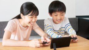 夏休み最初の週末はピザ半額！出前館で3日間限定セール開催
