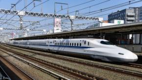 新幹線に乗るとデータ使い放題（3時間）が0円に！JR東日本とpovo2.0が「Suicaタッチ」での無料特典を開始