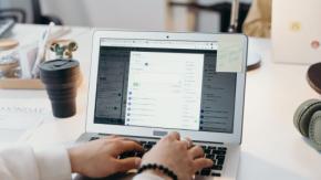 「上司になんて返そう…」をAIが解決？貼るだけで返信文を3パターン作る無料ツール登場