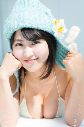 グラビアヒロイン福井梨莉華さんカレンダーブック発売！パステルピンクのビキニ姿やセクシー＆キュートなサンタ姿まで魅力満載！