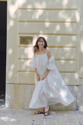 前田敦子、メモリアル写真集で大胆露出！完璧なボディラインと“大人の恋”