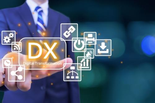 中小企業DXを成功させる3つのアクション：ITを組織の中核へ据える「大手術」の手順