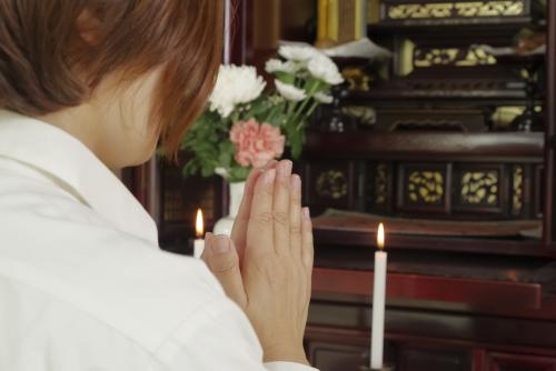 「2028年から遺族厚生年金は5年間になる」というニュースを見て不安に…。私は62歳、夫は65歳で年金は「月16万円」です。もし夫に先立たれたら、私の遺族厚生年金も“5年”で打ち切られてしまうのでしょうか?