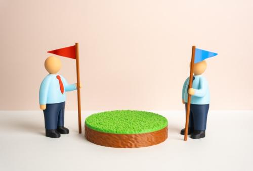 相続した土地を査定してもらったら、A社は「1800万円」、B社は「2400万円」でした。600万円も差がある場合、高い査定額をそのまま信じてよいのでしょうか？