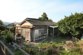 誰も住んでいない実家について「月9万円で貸せる」と言われました。ただし修繕に「180万円」かかるそうです。売却せず賃貸にするほうが、本当に得なのでしょうか？