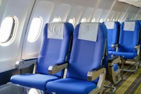 夫は飛行機に乗るたび「+数千円」の座席指定をしますが、私は空いている席で十分だと思っています。短時間の移動でも、追加料金を払って座席を選ぶメリットはあるのでしょうか?