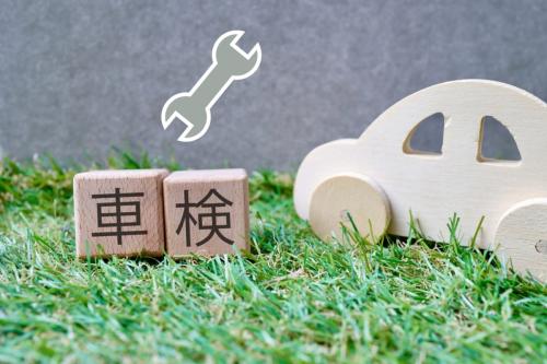 10年乗っている車の車検で「18万円」の見積もりを出されました。思ったより高くて驚いたのですが、この金額は妥当なのでしょうか？ 「法定費用」と「点検・整備費用」はいくらが目安ですか？
