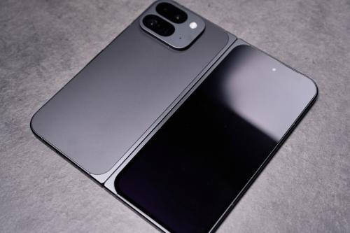 気になっていた「iPhone Duo」の価格を調べると「36万円超」で絶句…。ところが友人は「実質20万円台で買えたよ」と言います。私も「30万円以下」で購入する方法はあるのでしょうか？