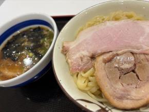 ニューオープン“ららテラス北綾瀬”に“とみ田”系列店が登場！ 昆布のきいた「肉ざる」が旨い