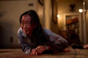 「ウソでしょ!?」 殺される夜を繰り返す『アンティル・ドーン』大変なことが起こる“暗転”本編映像 ※劇場では暗転しません