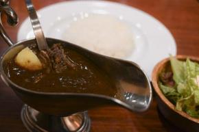 あの味がまた食べられる! 突如閉店した秋葉原の老舗カレー店「ベンガル」が「カレー専門店B」として新天地・東新宿で復活!!