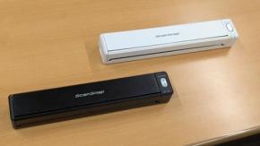 ScanSnapのコンパクトなモバイルスキャナーがUSB-C対応に 「ScanSnap iX110」を11月13日に発売へ