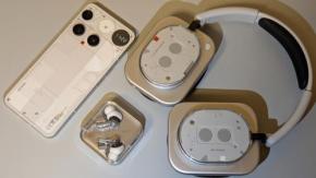 「Nothing Headphone (1)」と「Nothing Ear (3)」のどちらが買いか考察してみる